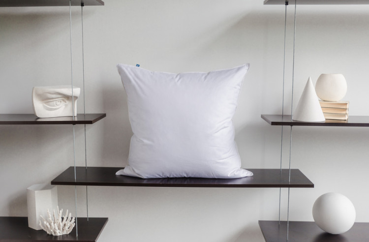 Подушка GERMAN GRASS HOTEL 5 STARS DOWN GRASS 68х68 средняя