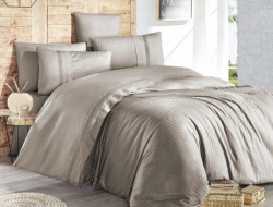 Постельное белье из DELUXE ранфорса KARVEN N030 GALA VIZION 50х70 (2шт), 70х70 (2шт) семейное