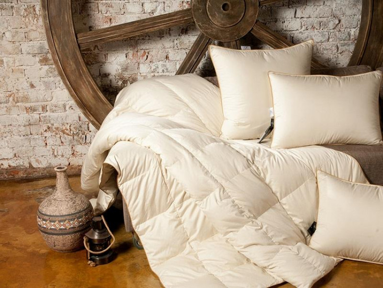 Одеяло пуховое кассетное Lucky Dreams SANDMAN 140х205 легкое