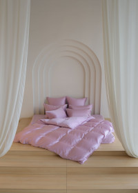 Постельное белье с простыней на резинке 180х200 GERMAN GRASS LILAC BRILLIANT GRASS 70х70 (2шт) семейное